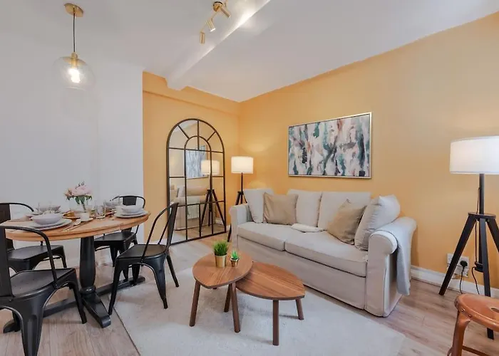Stylish 2 Bedroom Apartment In Central London